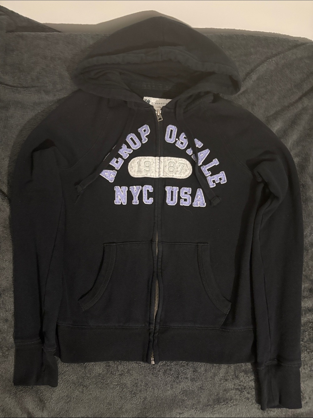Aeropostale black zip up